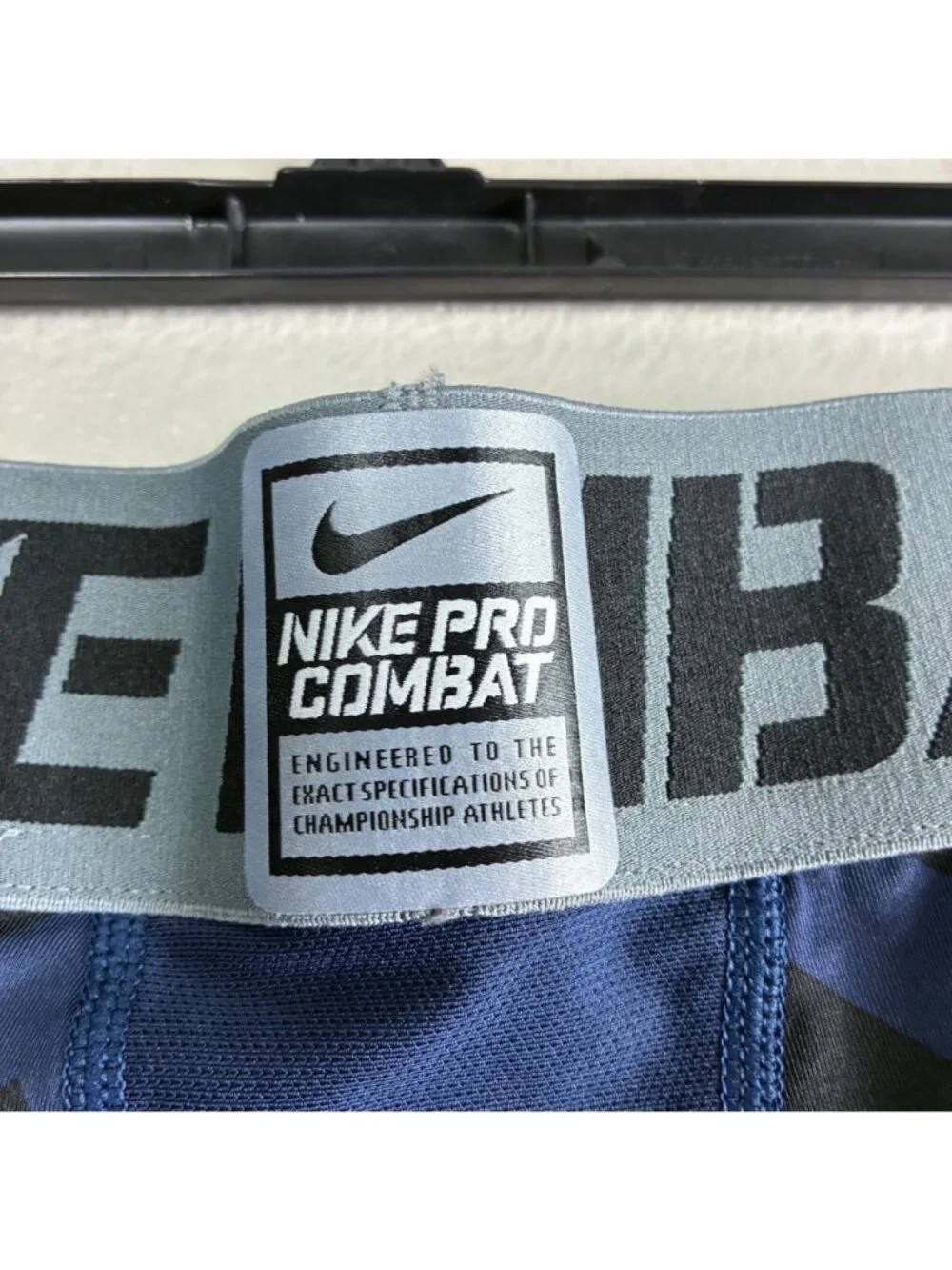 Nike Pro Combat Compression Leggings Men’s Geometric Blue Sz Large Gym Workout
